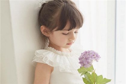 何姓女宝宝名字大全 何姓女宝宝好听的名字