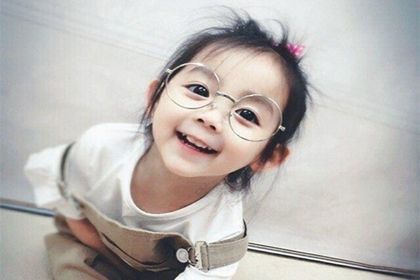白姓起名女孩 姓白的女孩应该取什么名字