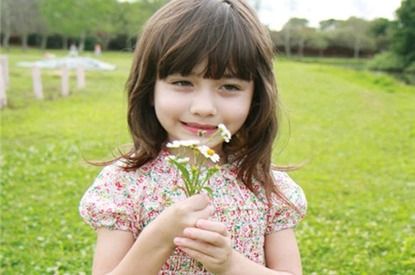 2022年钱姓虎女孩名字 2022属虎女孩子取名字